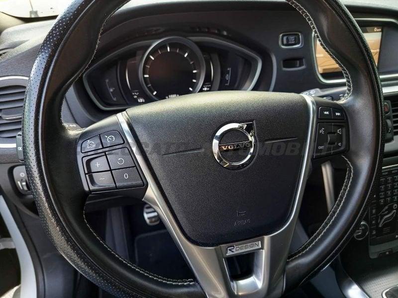Volvo V40 V40 2.0 d2 R-design my19