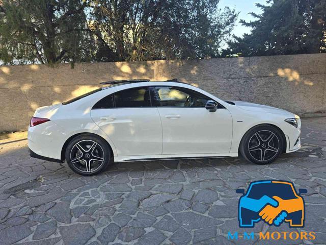 MERCEDES-BENZ CLA 200 d Automatic Premium