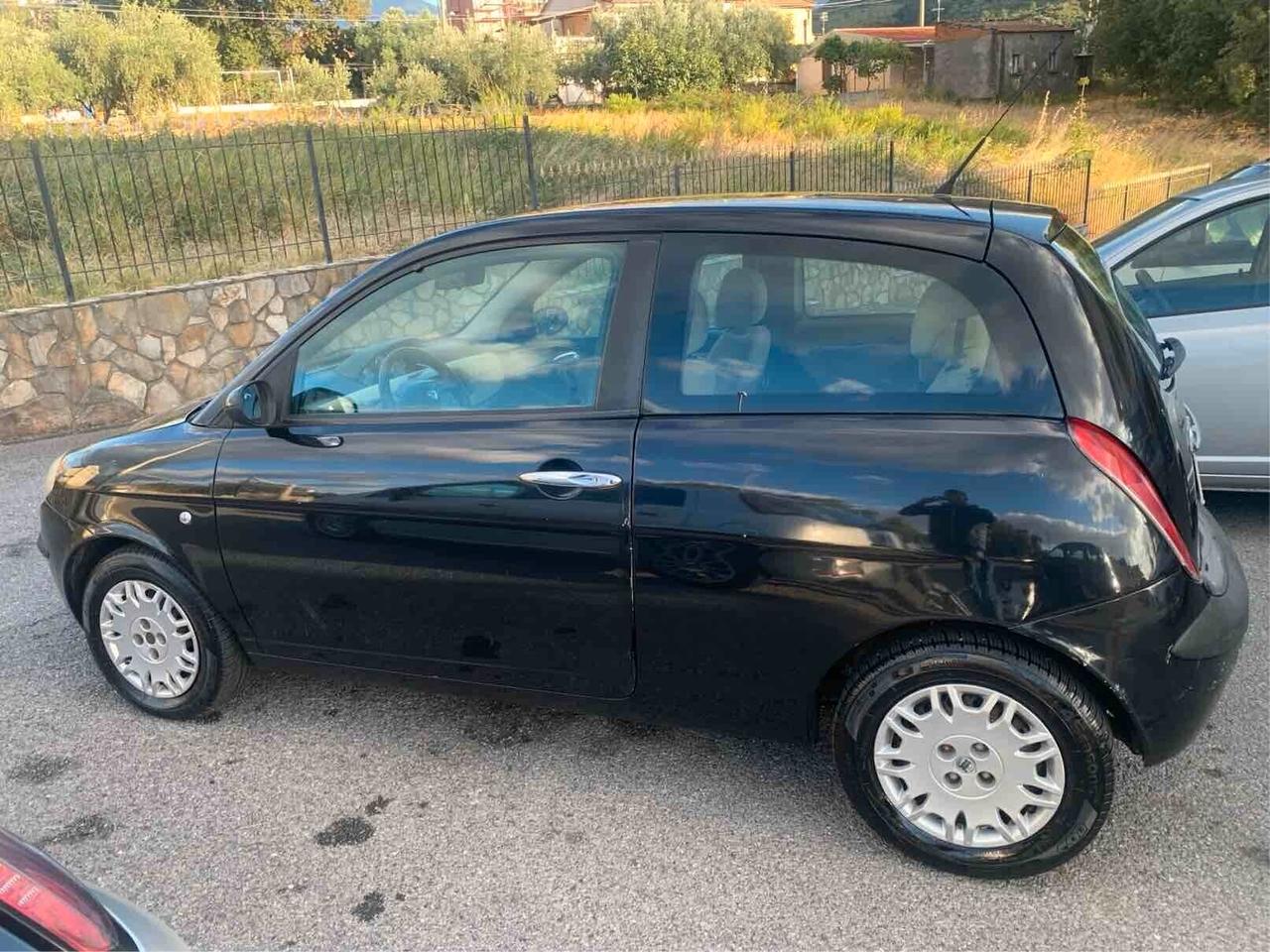 Lancia Ypsilon 1.2