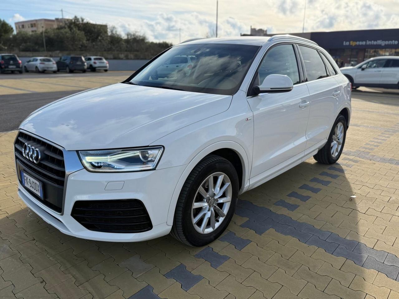 Audi Q3 2.0 TDI 150 CV S tronic Business