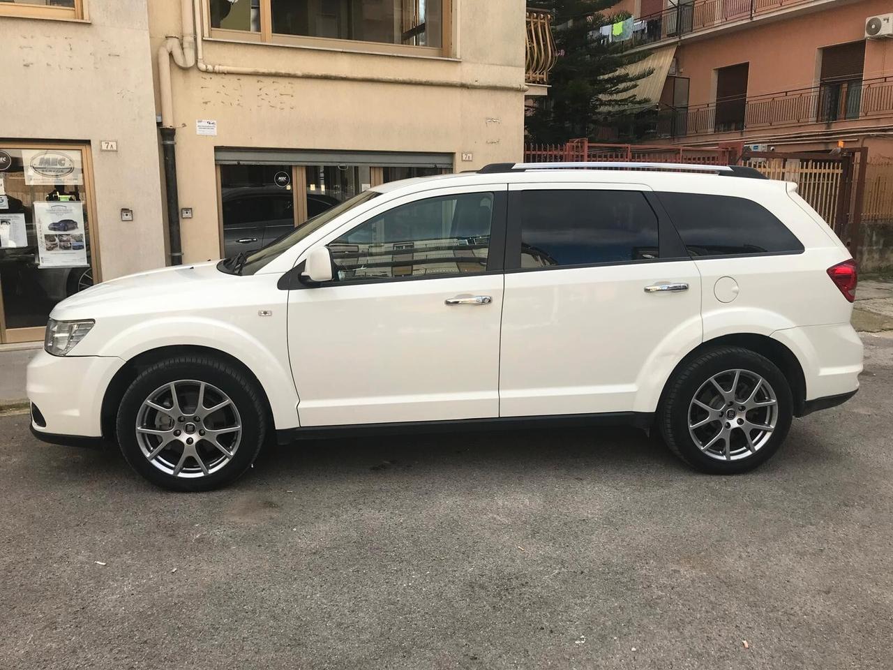 Fiat Freemont 2.0 Multijet 12/2015 7 POSTI