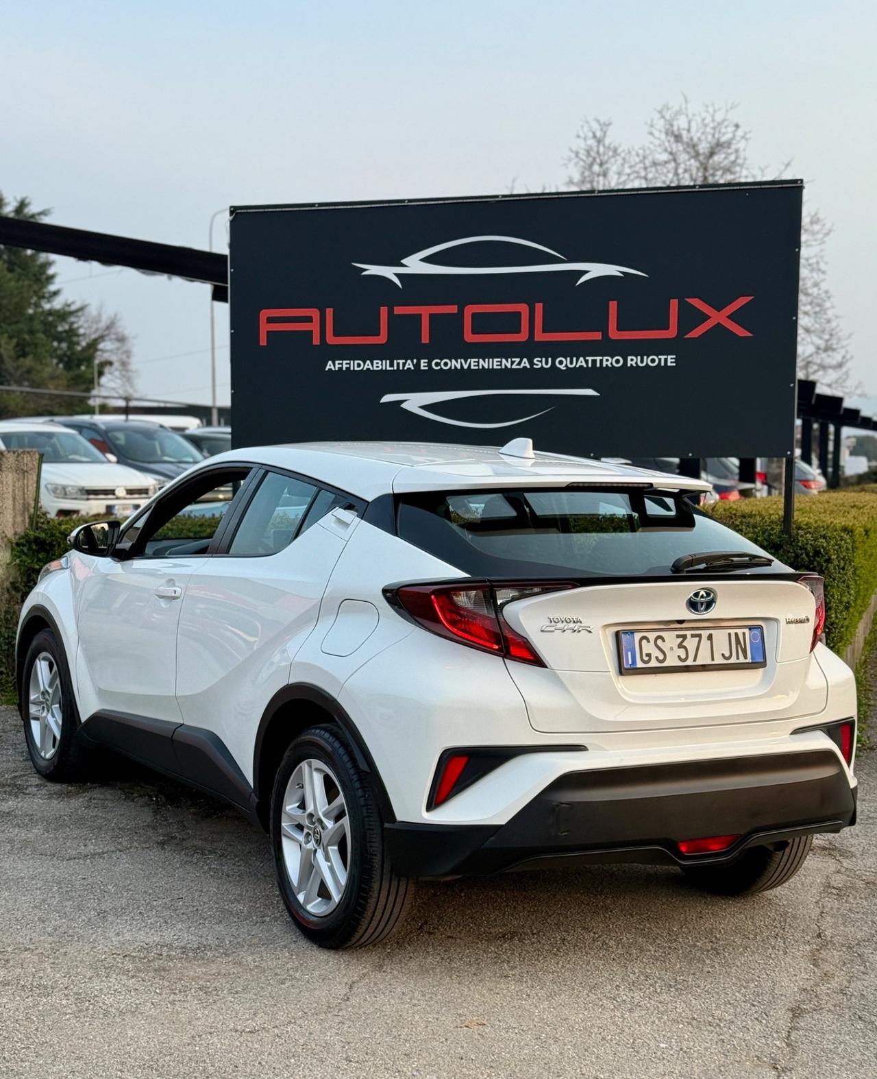 Toyota C-HR 1.8 Hybrid E-CVT 2023 **76.000Km**