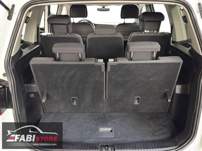 Volkswagen Touran 2.0 TDI 150 Cv Executive DSG - 7 POSTI - Navi, Cruise, Sensori ecc
