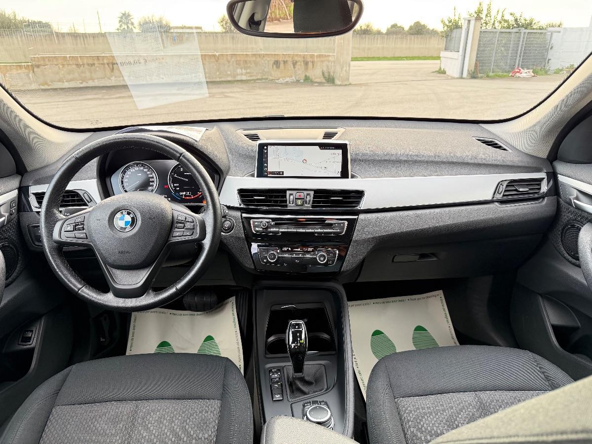 BMW - X1 - xDrive20d Business Advantage Automatico