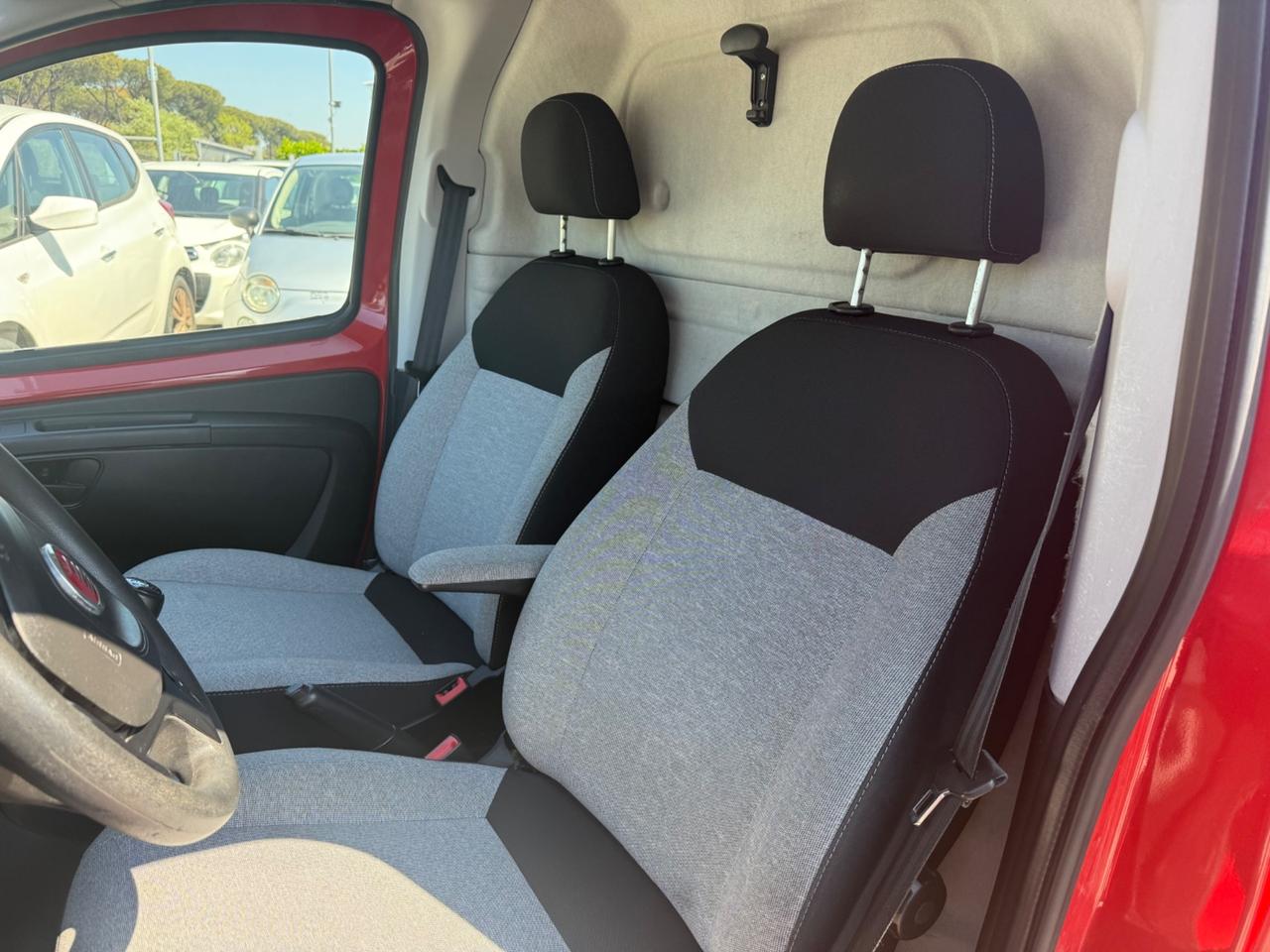 Fiat Fiorino 1.3 MJT 95CV Cargo Adventure Autocarro 2 Posti