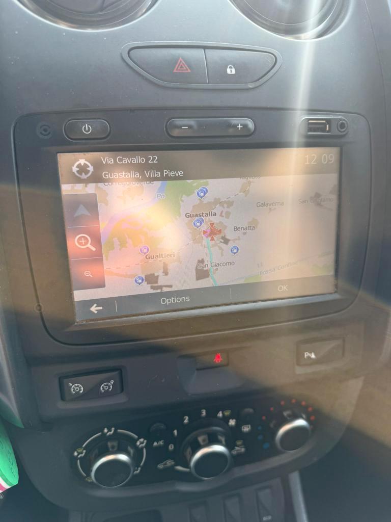 Dacia Duster 1.6 4x2 s&s 115cv NAVI PDC OK NEOPATENTATO