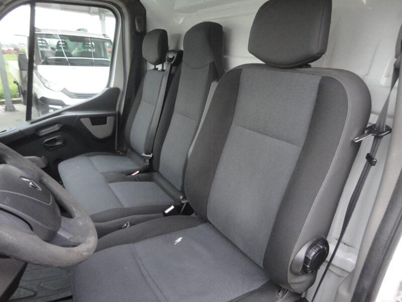 RENAULT Master 5ª serie Master T35 2.3 dCi/150...