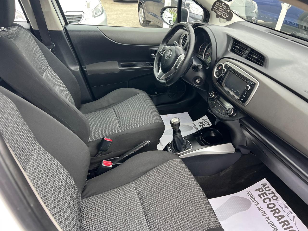 Toyota Yaris 1.0 5 porte Lounge