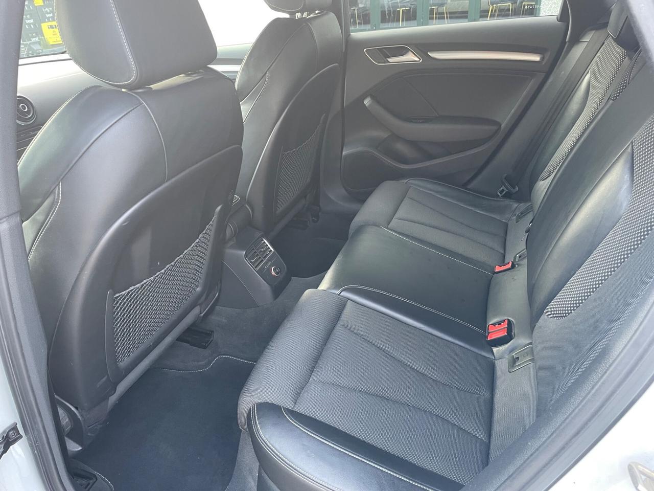 Audi A3 2.0 TDI 184 CV clean diesel quattro*S-line*Automatik*