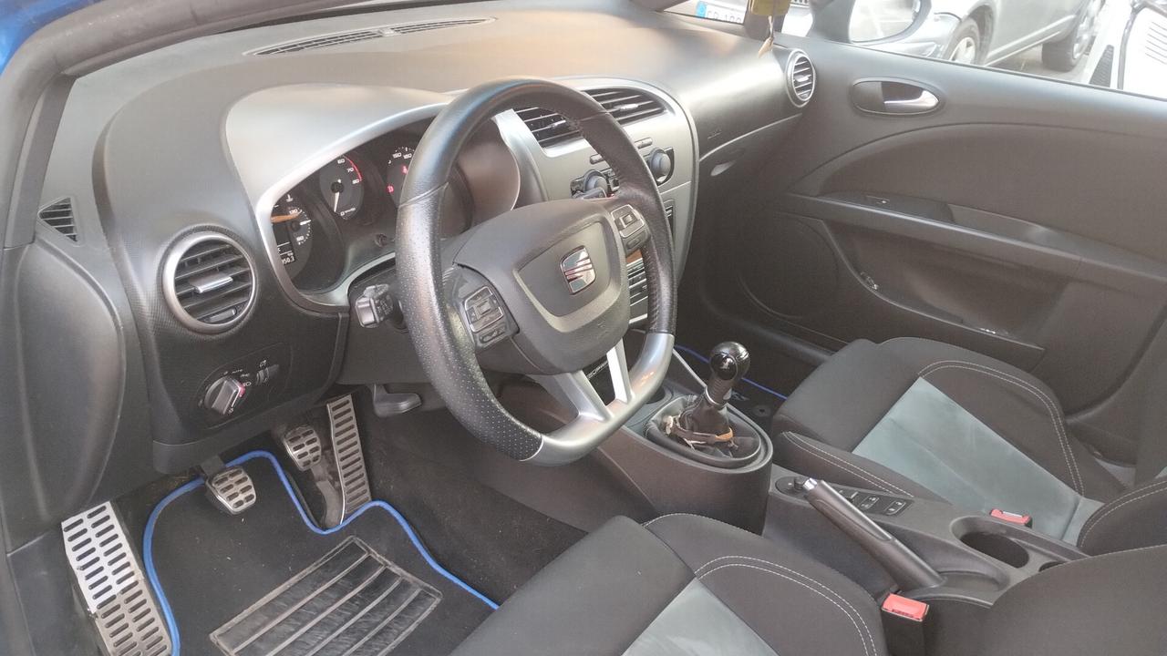Seat Leon 2.0 TSI Cupra R