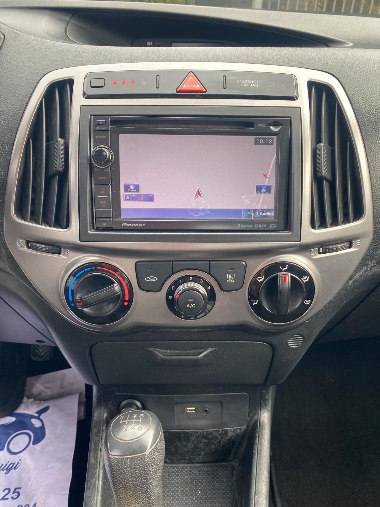 Hyundai i20 1.4 CRDi Anno 2013 Full Navi Led