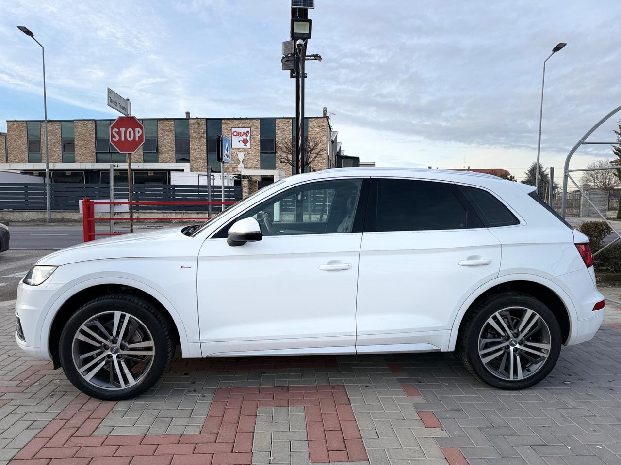 Audi Q5 2.0 TDI 190 CV quattro S-LINE.VIRTUAL.CERCHI 20