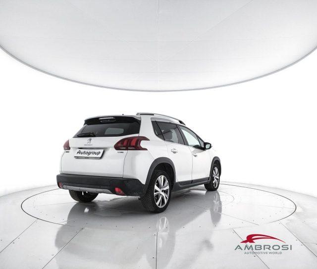 PEUGEOT 2008 120 S&S Crossway
