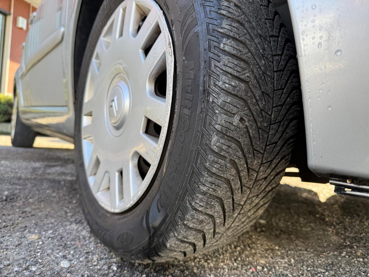 Citroen C3 1.1 airdream Perfect Techno COLORE GRIGIO