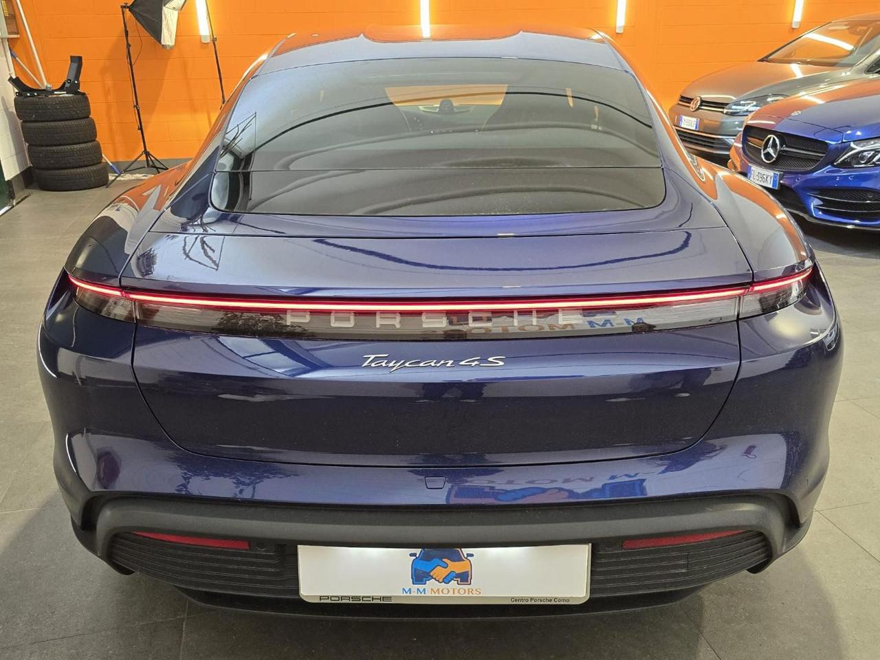 PORSCHE Taycan 4S Performance