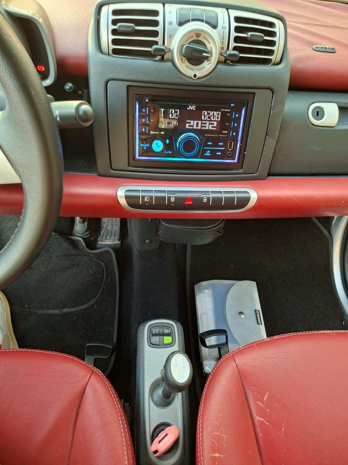 Smart ForTwo 1000 52 kW MHD cabrio passion