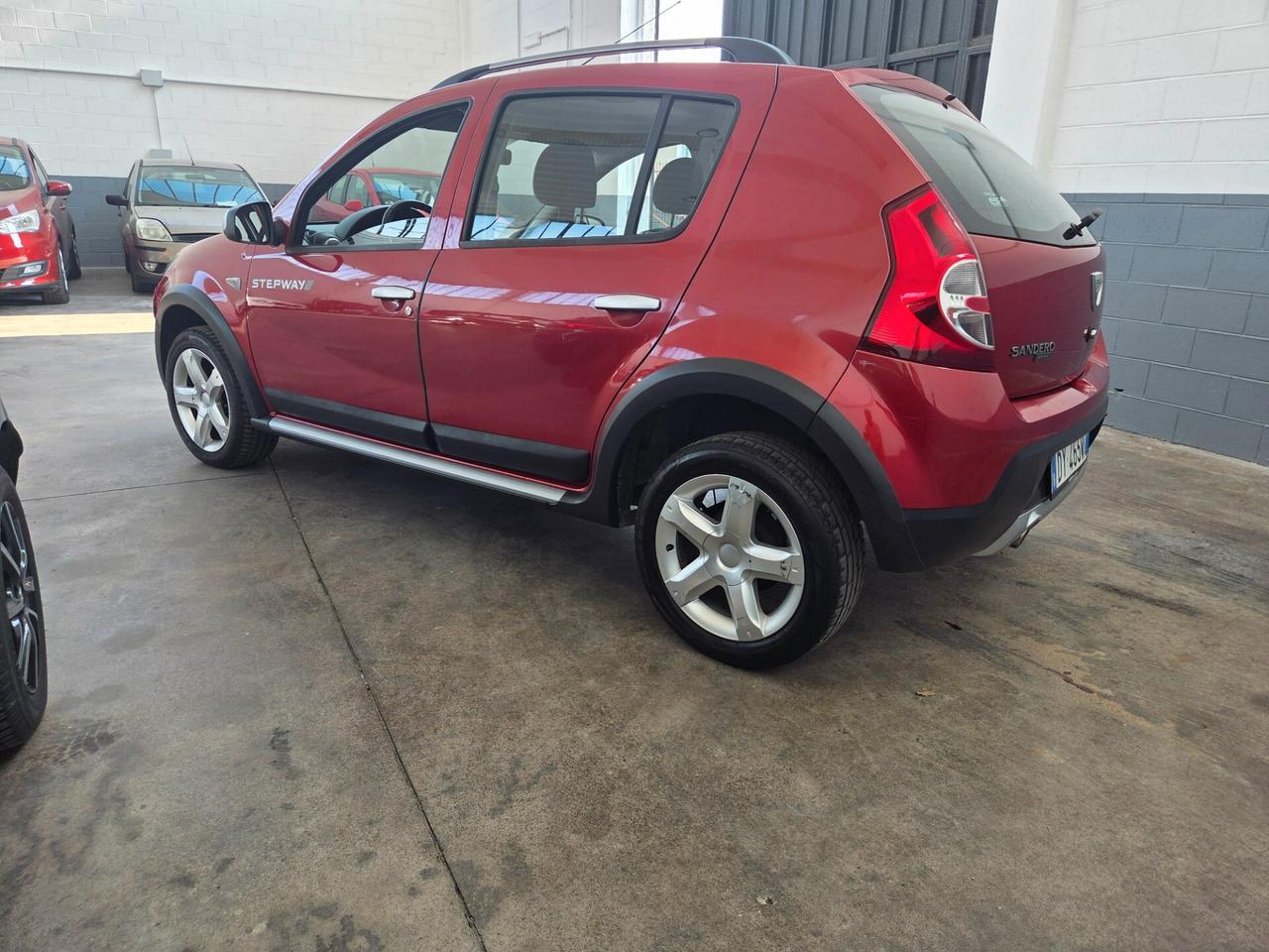Dacia Sandero 1.6 8V Lauréate