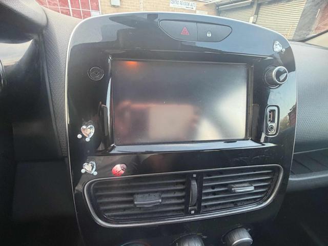 RENAULT Clio 1.2 75CV 5p senza nessun lavoro da fare