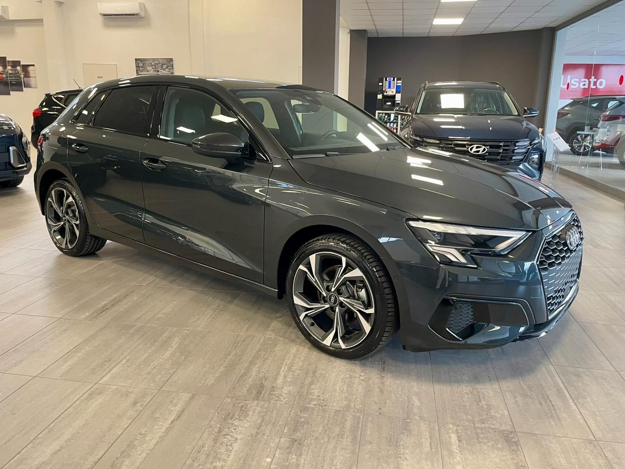 Audi A3 SPB 40 1.4 TFSI Hybrid S-tronic Business Advanced