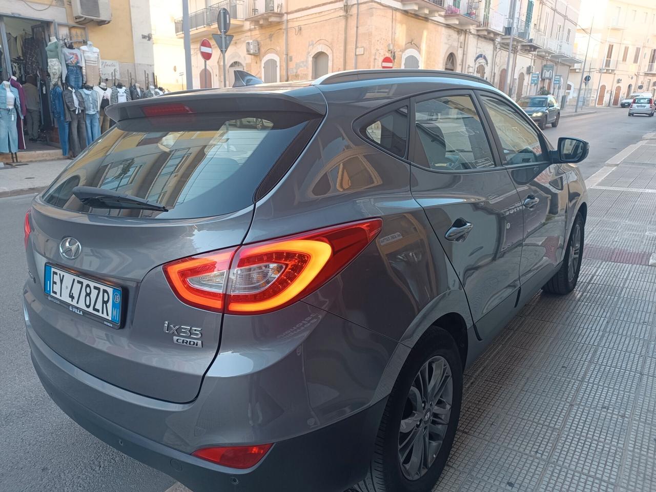Hyundai iX35 1.7 CRDi 2WD Xpossible NAVI CAMERA