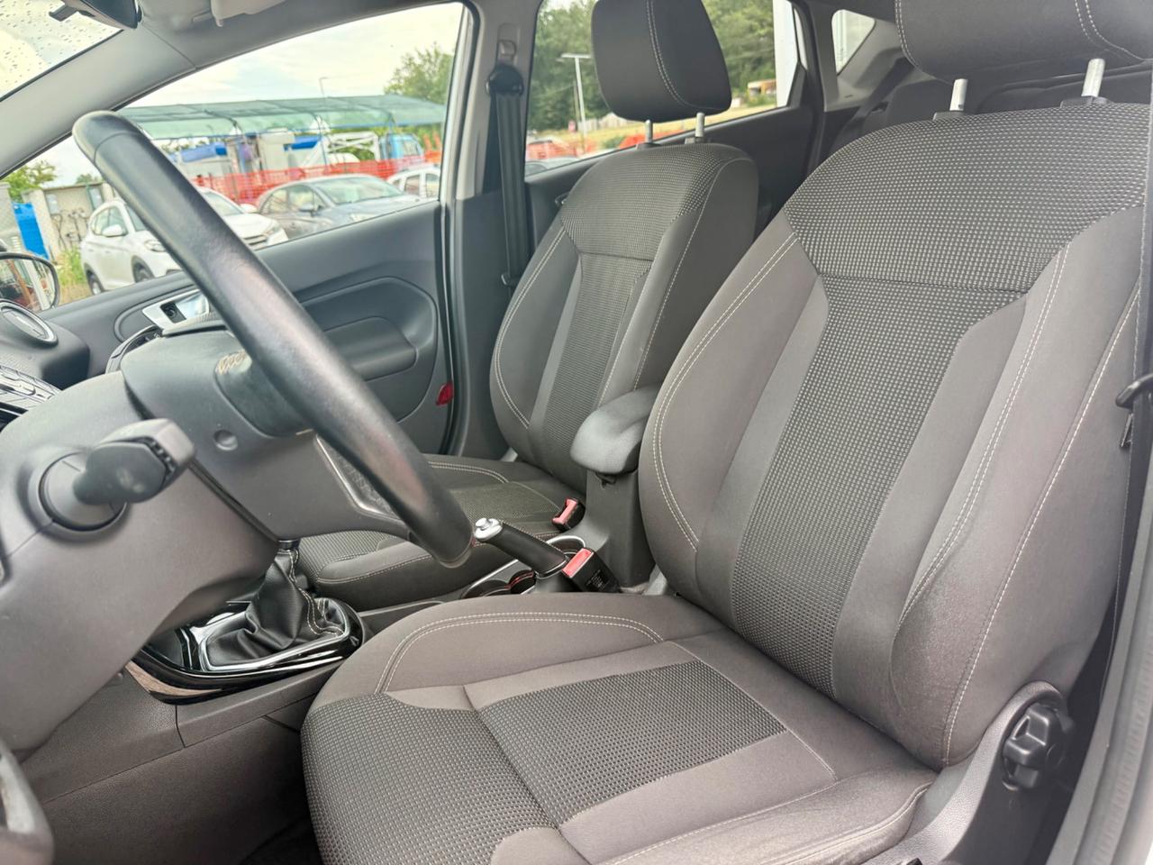 Ford Fiesta 1.5 TDCi 75CV 5 porte ST-Line