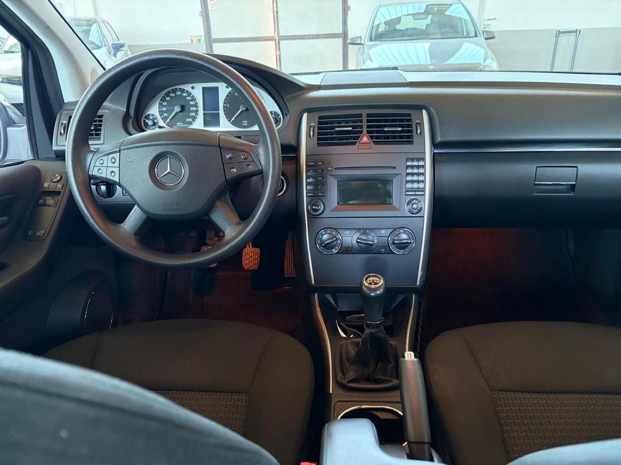 Mercedes-benz B 180 CDI Premium