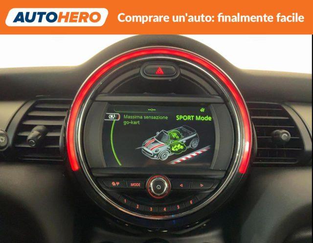 MINI Mini 1.5 Cooper D Cabrio