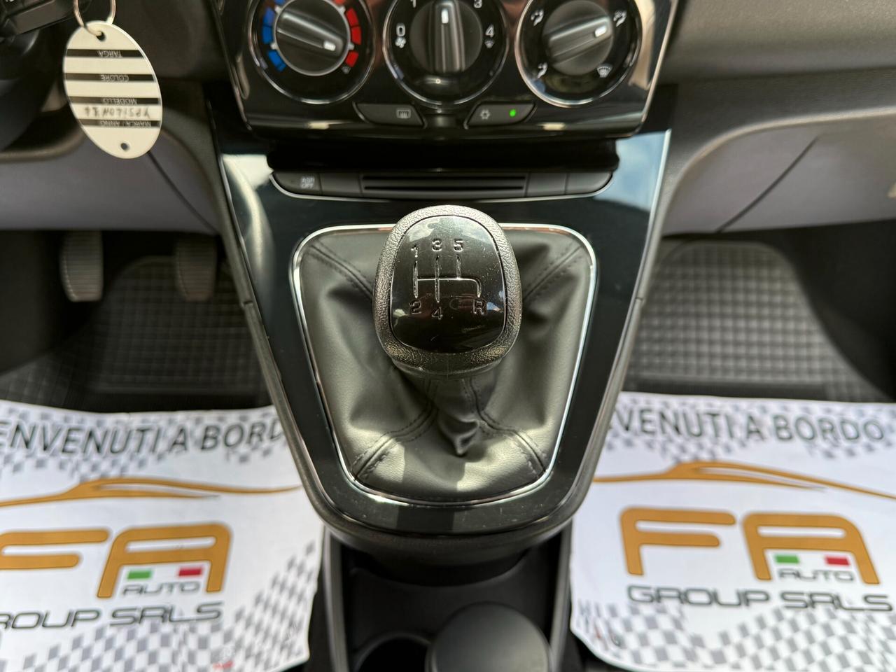 Lancia Ypsilon 1.2 69CV Elefant Bianco *KM 60.000