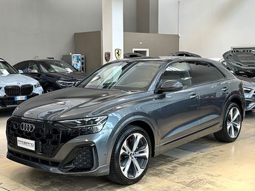 Audi Q8 3.0 tdi mhev S line edition quattro 286cv - 22" - FULL