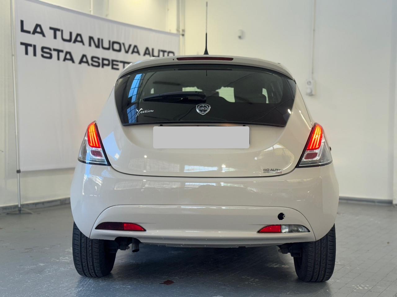 Lancia Ypsilon 1.2 69 CV 5 porte Opening Edition