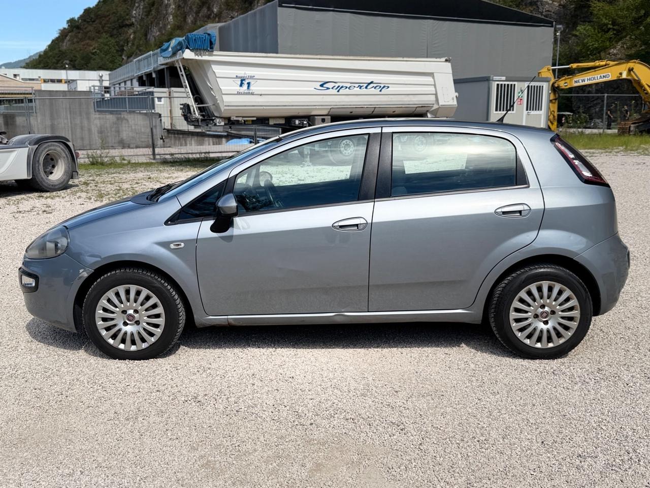 Fiat Punto Evo 1.2 5 porte ok neopatentati