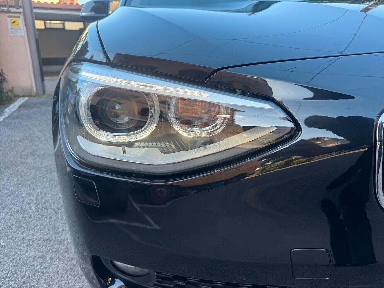 Bmw 116d 5p. Unique