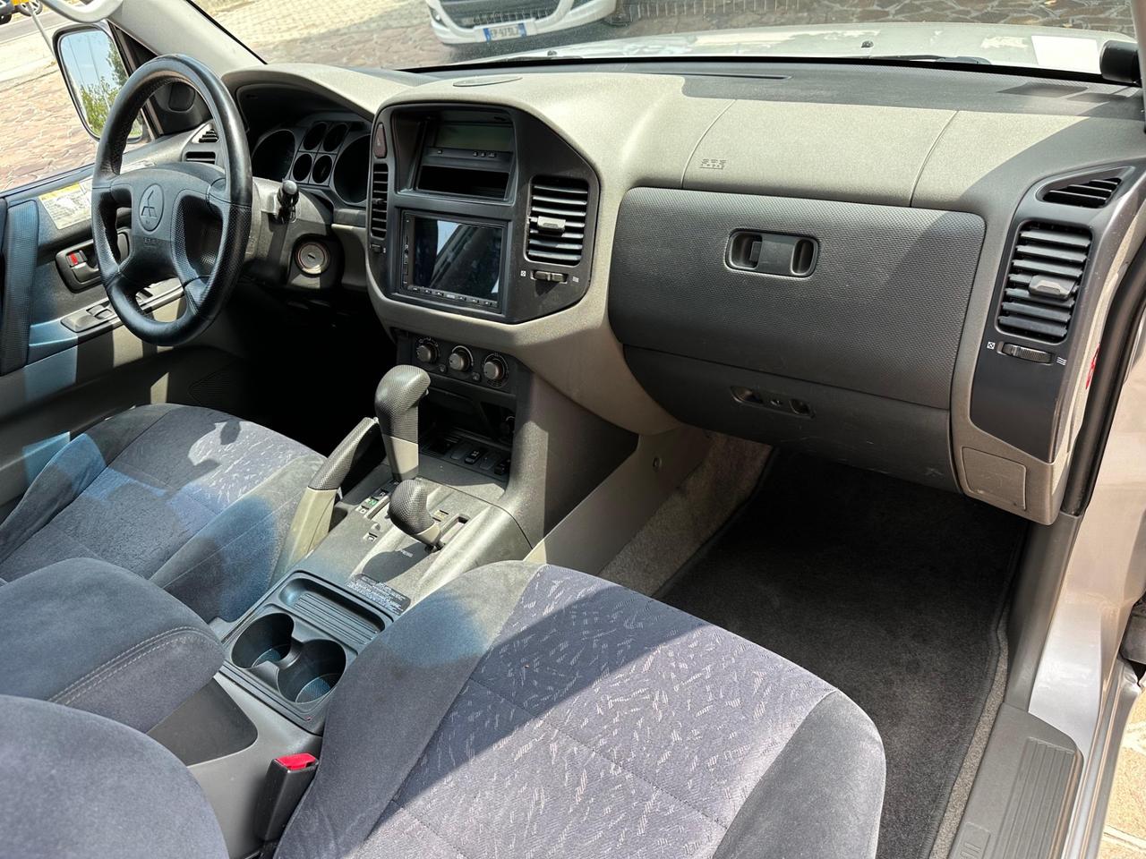 Mitsubishi Pajero 3.2 16V DI-D 5p. GLS2 C. AUTOMATICO