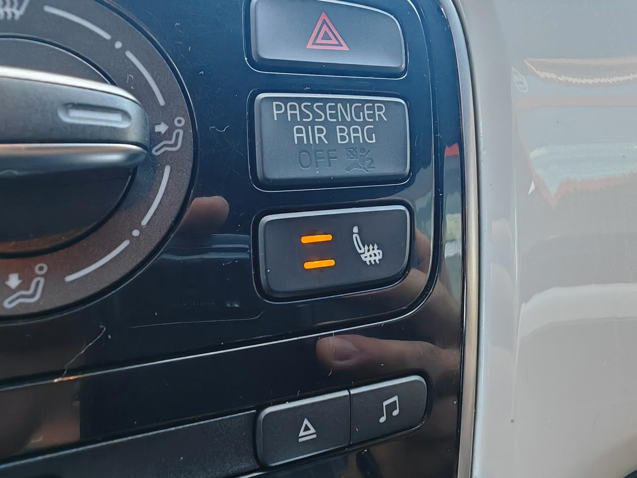 Volkswagen Up 1.0 benzina 08/2015 Cv60