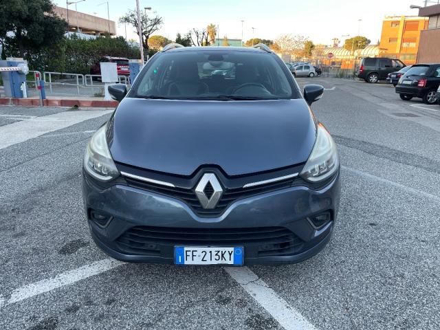 RENAULT - Clio Sporter