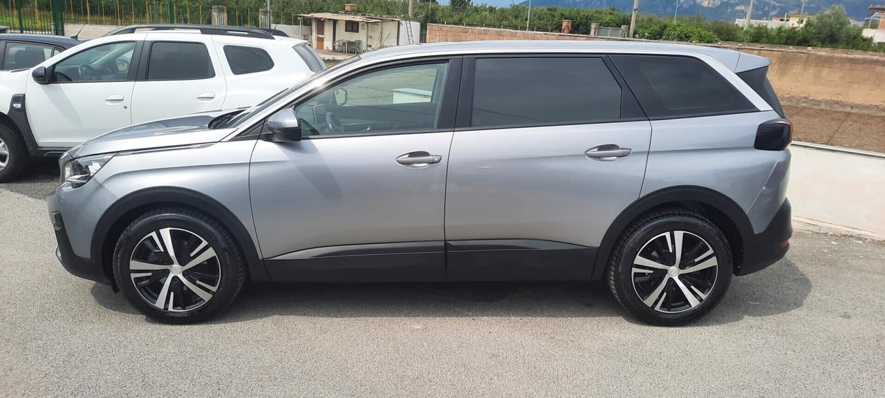 Peugeot 5008 BlueHDi 130 S&S Business