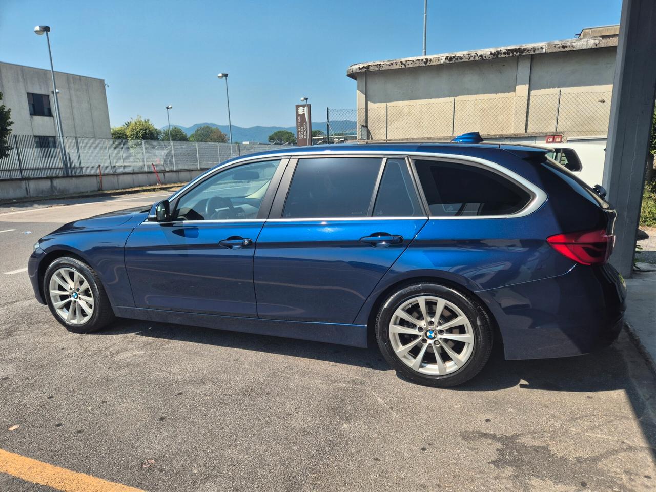 Bmw 320 320d xDrive Touring Business Advantage