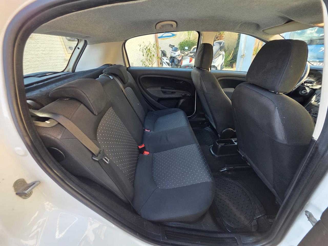 Fiat Grande Punto 1.3 MJT 75 CV 5 porte Active