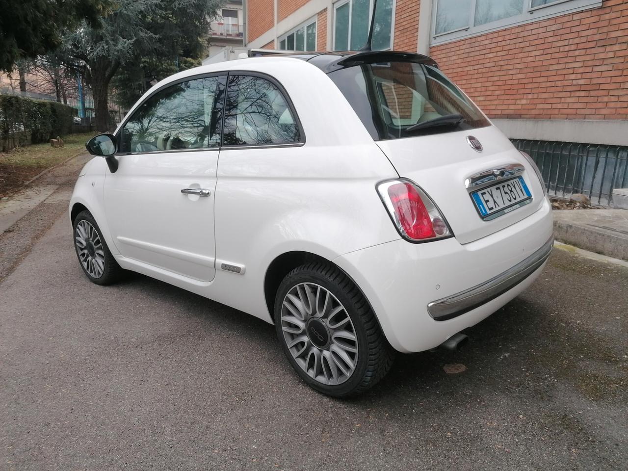 Fiat 500 1.2 Lounge GQ - Neopatentati