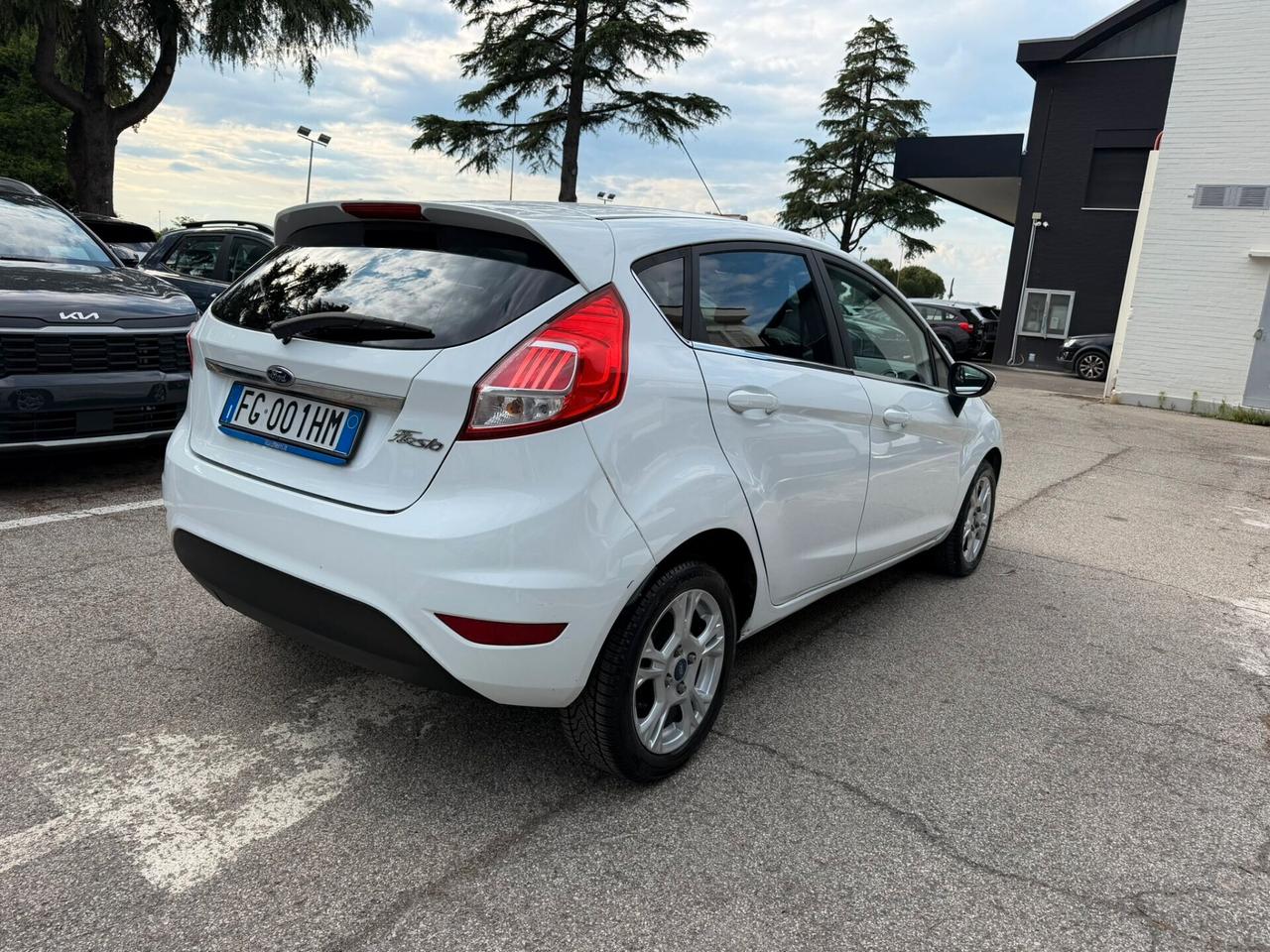 Ford Fiesta 1.4 5p. Bz.- GPL Titanium
