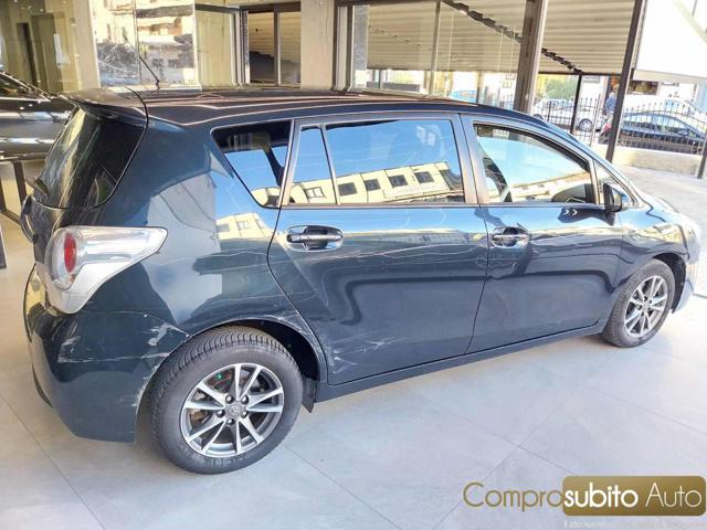 TOYOTA Verso 2.0 D Active 7 posti