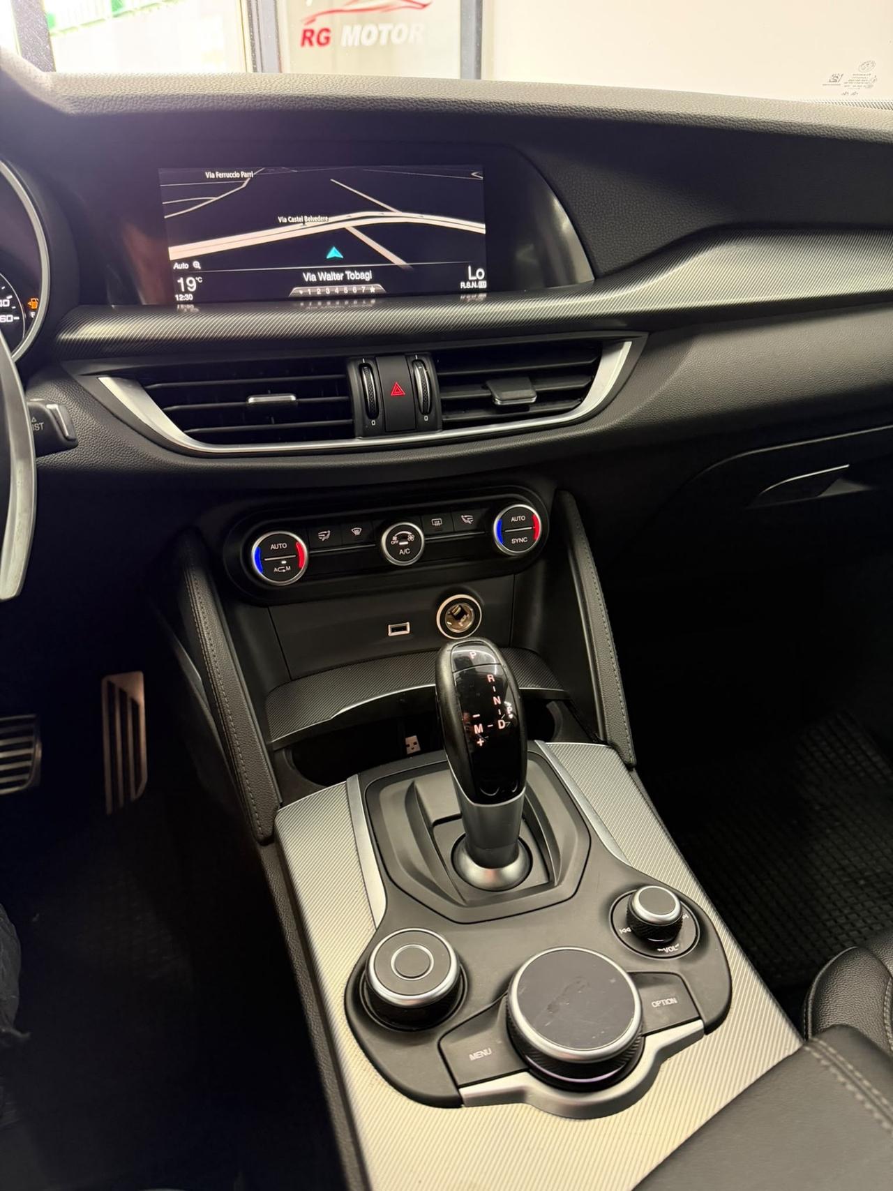 Alfa Romeo Stelvio 2.2 Turbodiesel 210 CV AT8 Q4 Executive