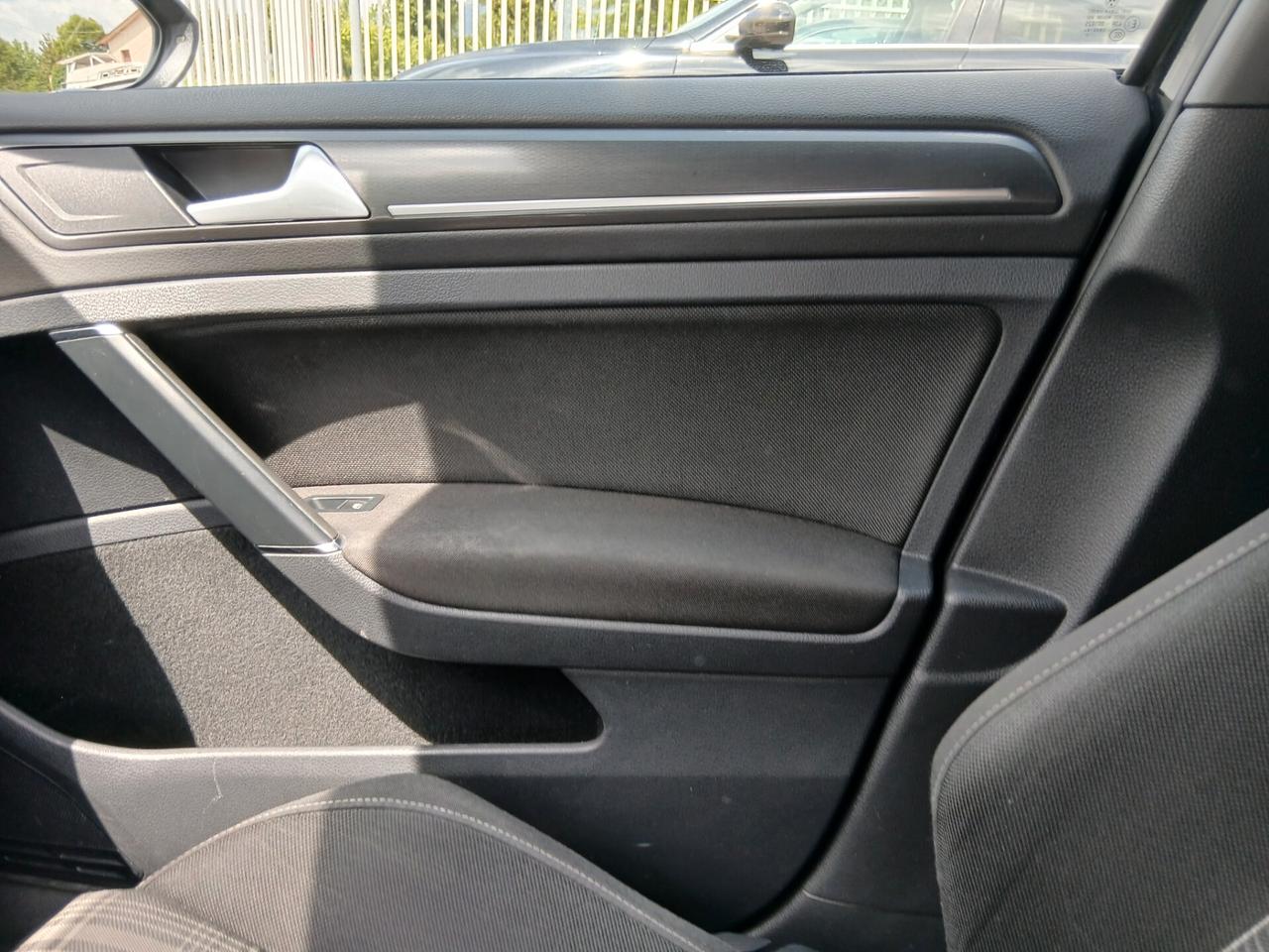 Volkswagen Golf GTD 7.5 184CV EXECUTIVE PERMUTO