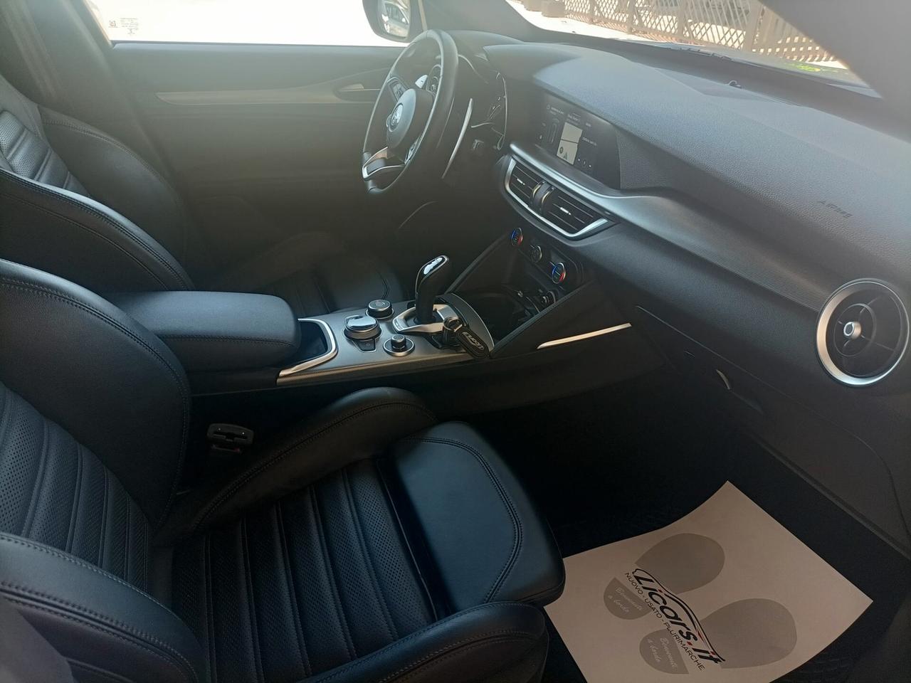 Alfa Romeo Stelvio 2.2 Turbodiesel 210 CV AT8 Q4 Veloce