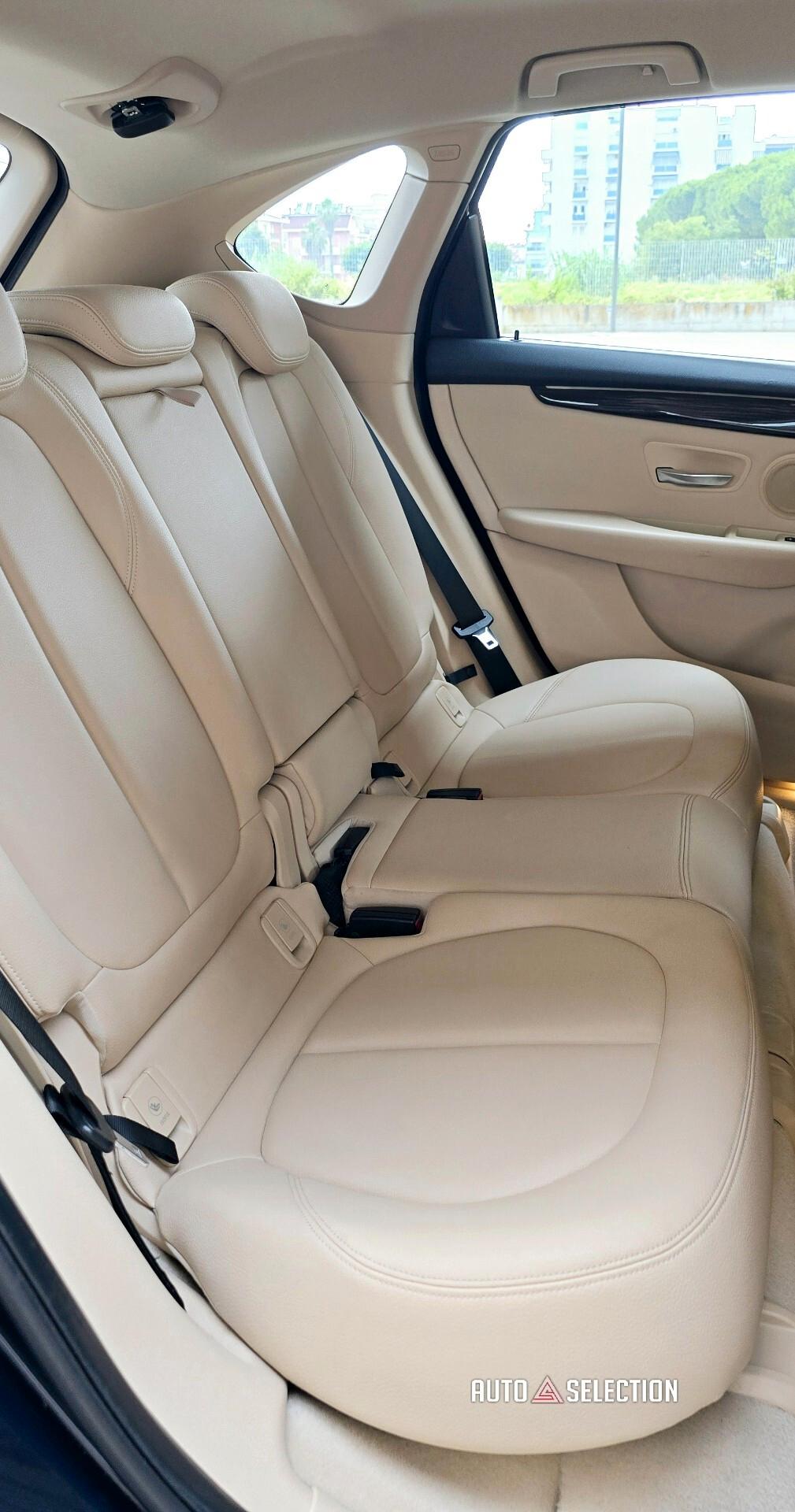 Bmw 218d (Active Tourer Luxury)