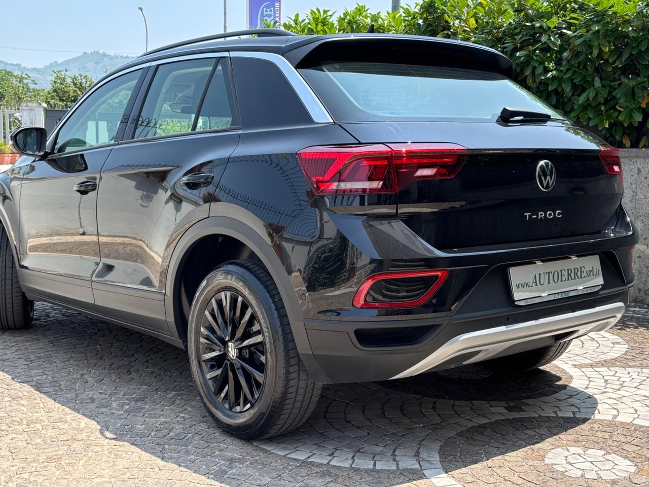 Volkswagen T-Roc 2.0 TDI TOTAL BLACK