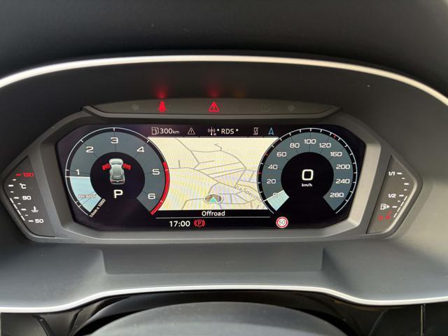 AUDI Q3 35 2.0 TDI S tronic Business COCKPIT
