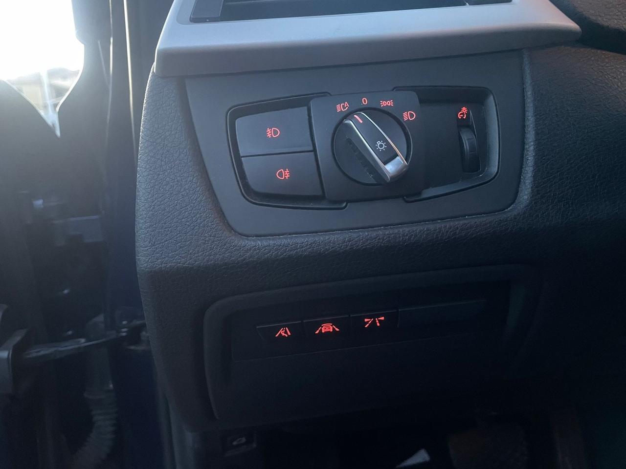 Bmw 318 318d Touring Business Advantage aut.