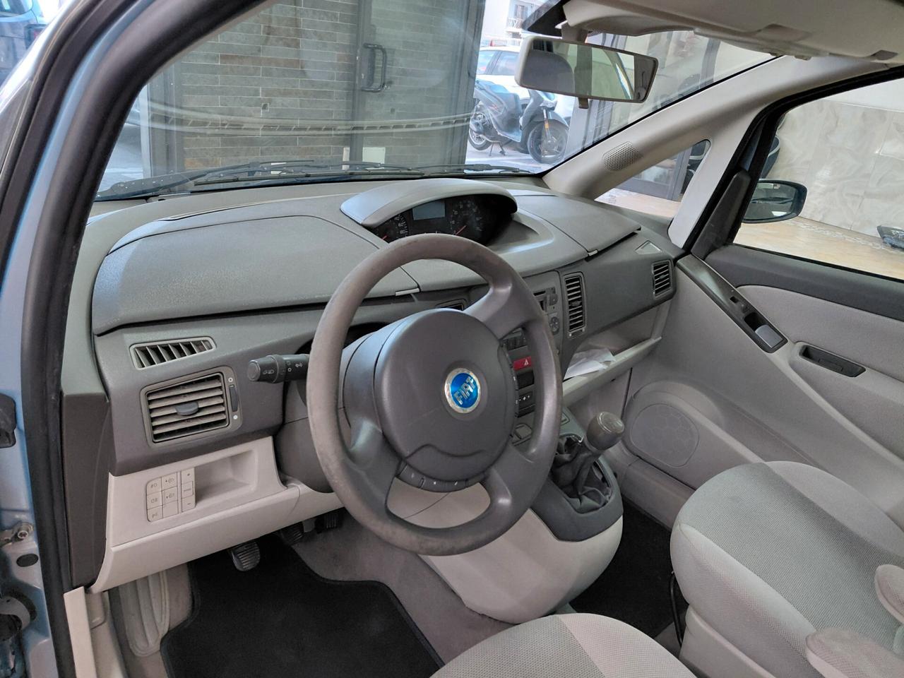 Fiat Idea 1.9 Multijet Emotion