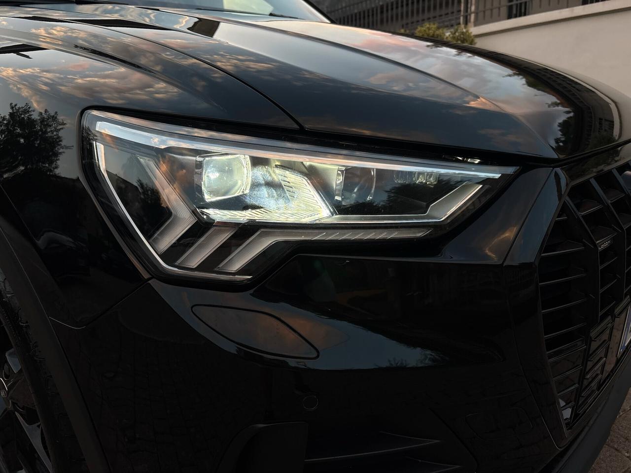 Audi Q3 40 TDI QUATTRO 200CV S tronic IDENTITY BLACK - S-LINE FULL - MY 21